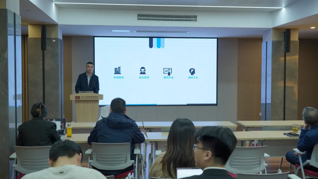 640 (2).jpg 640 (2).jpg